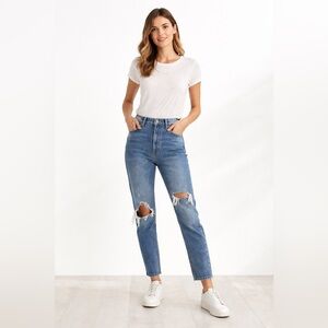 Abercrombie & Fitch Blue Distressed High Rise Mom Jeans Womens Size 26 | 2